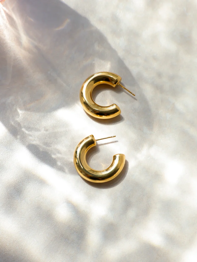 Elegant Arc Ohrringe