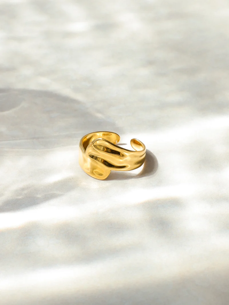 Wind Leaf Ring