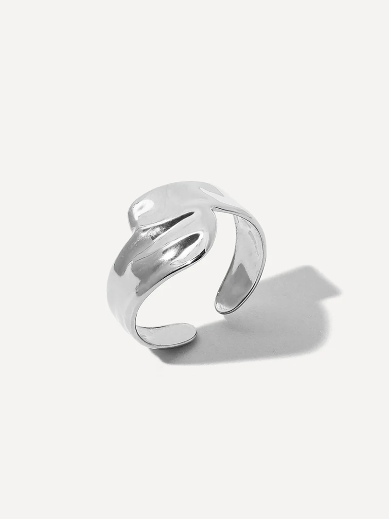 Wind Leaf Ring