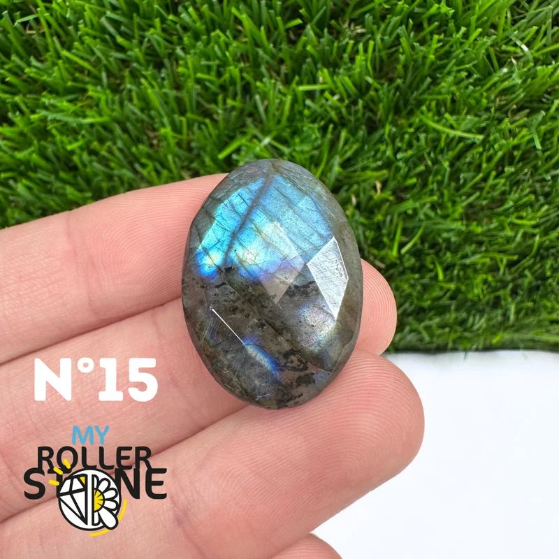 Freiform-Facettenschliff-Labradorit-Cabochon 5A