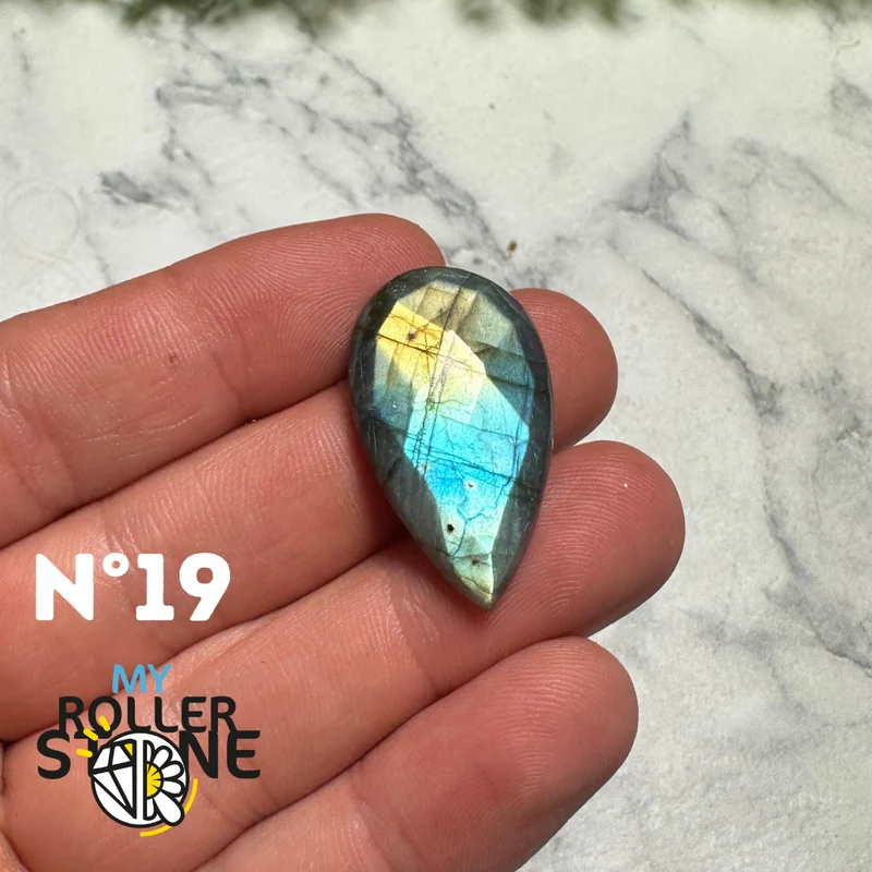 Freiform-Facettenschliff-Labradorit-Cabochon 5A