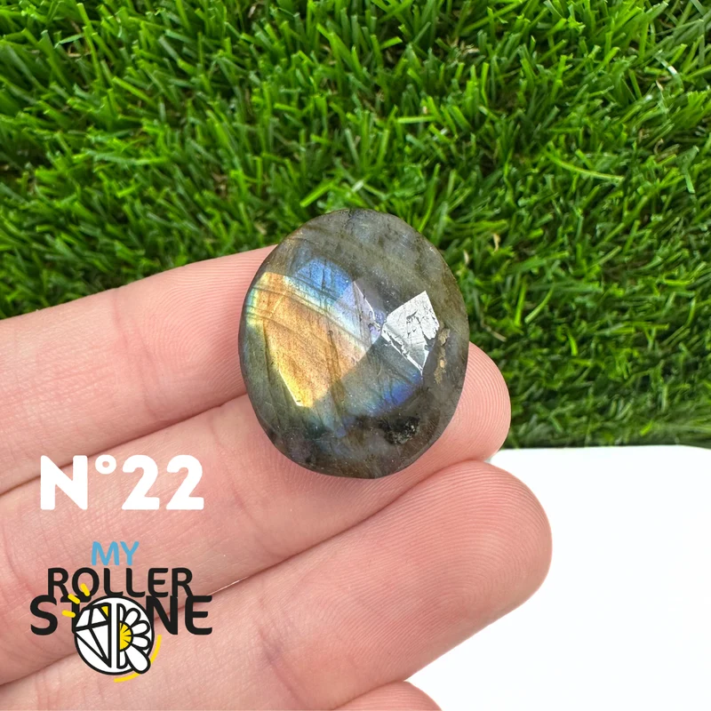 Freiform-Facettenschliff-Labradorit-Cabochon 5A
