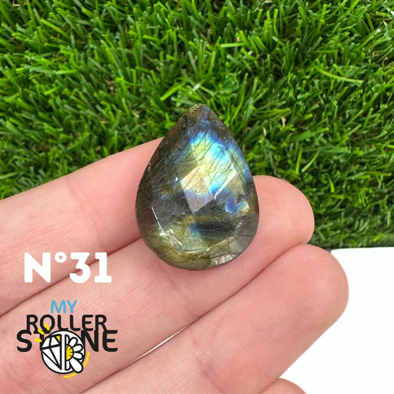 Freiform-Facettenschliff-Labradorit-Cabochon 5A