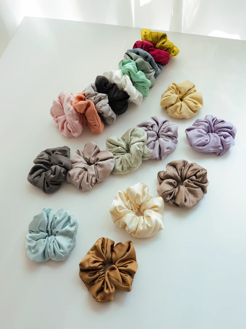 Fluffy Touch Pure Silk Scrunchie Purple