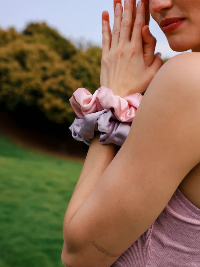 Fluffy Touch Pure Silk Scrunchie Mint Green