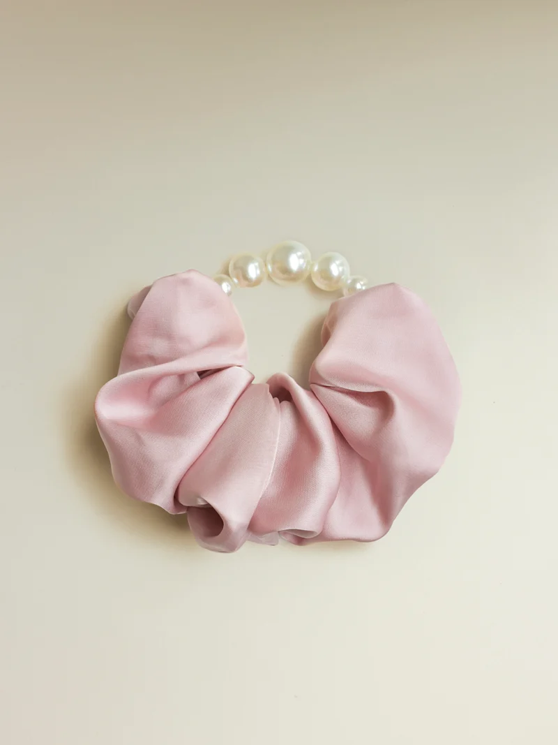 Pearl Elegance Pink Scrunchie