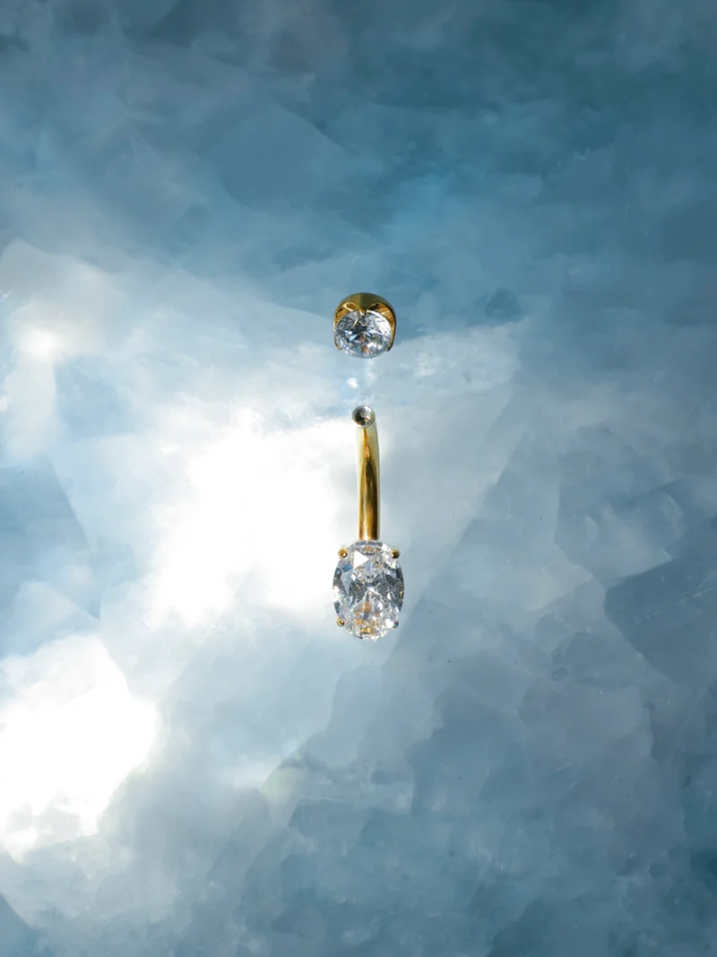 Radiant Gleam Titan Bauchnabelpiercing