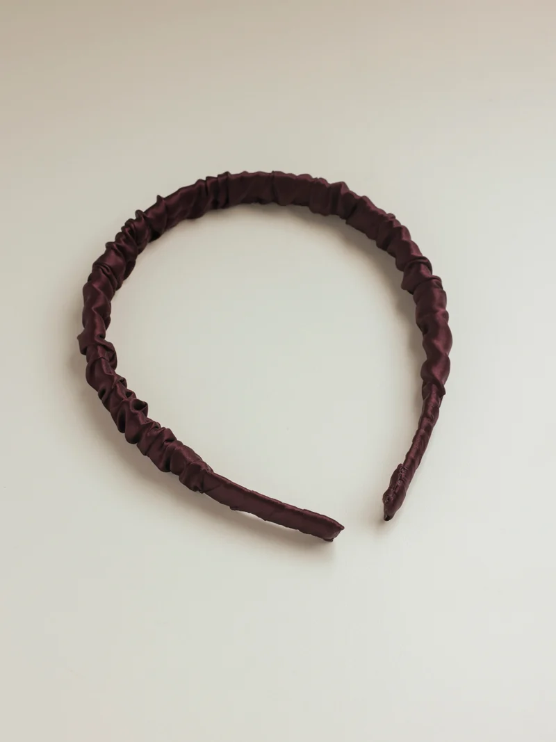 Elegant Hold Pure Silk Haarreif Dark Red