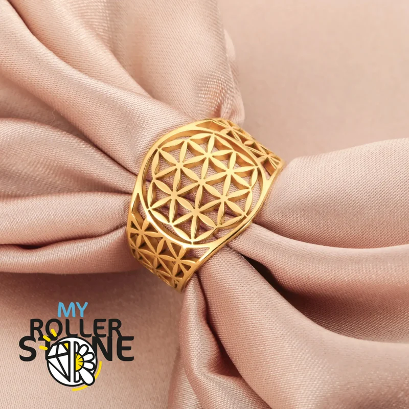 Ring „Blume des Lebens“.