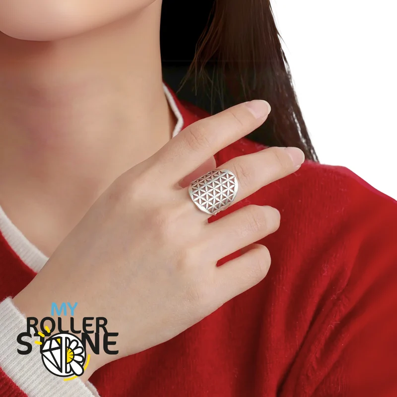 Verstellbarer Ring mit der Blume des Lebens