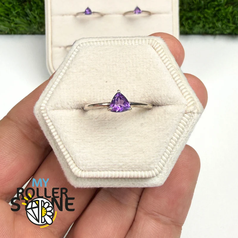 Trillon Amethyst Solitärring (4 Größen)
