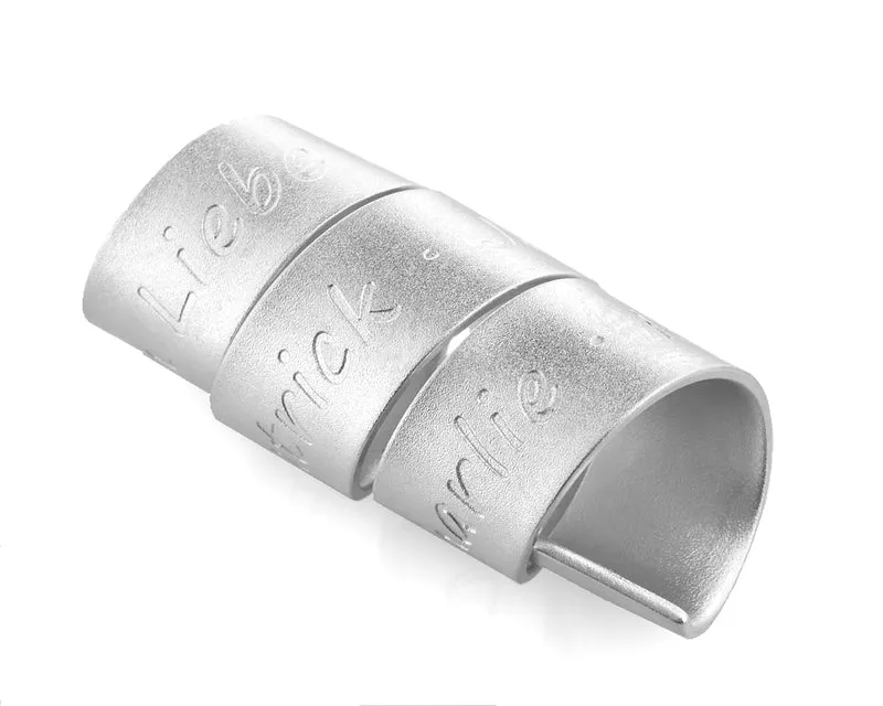 SILBERANHÄNGER MIT NAMEN, ANHÄNGER MIT GRAVUR, GRAVURSCHMUCK, JUWELIER