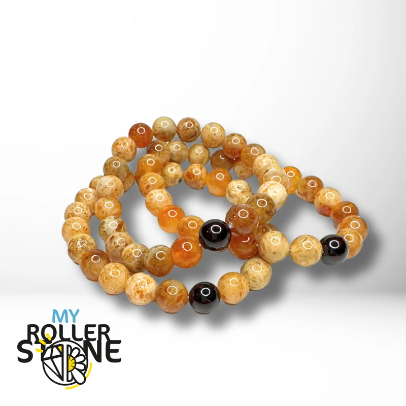 Milchiges Bernsteinarmband mit 1 schwarzer Bernsteinperle