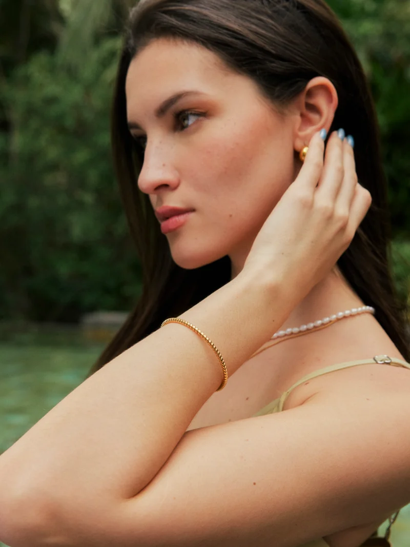 Tranquil Arc Armcuff