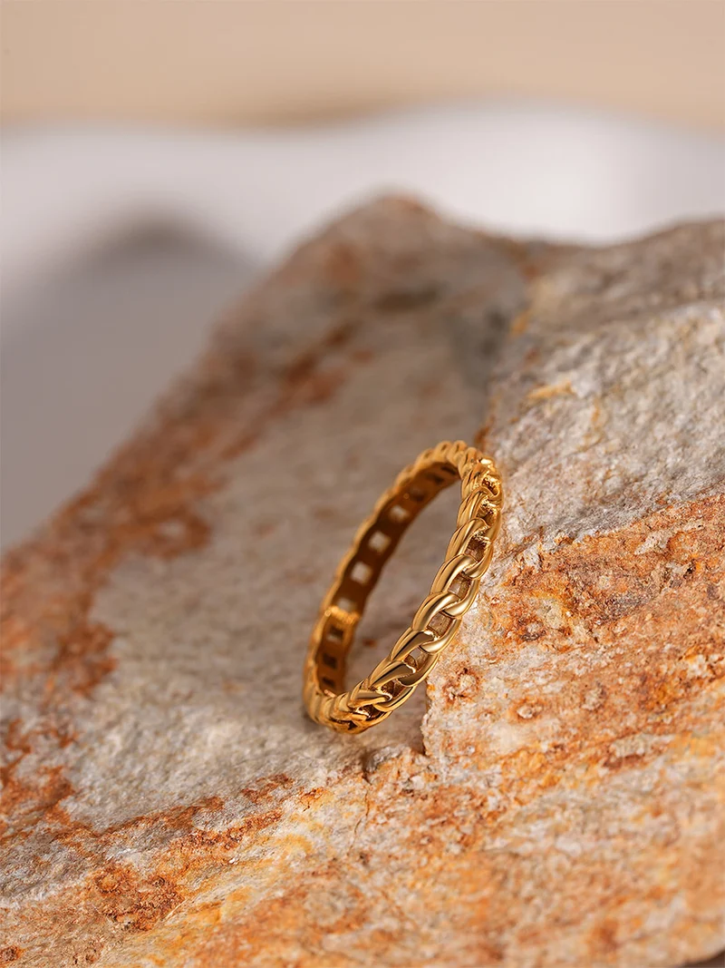 Fine Bond Ring