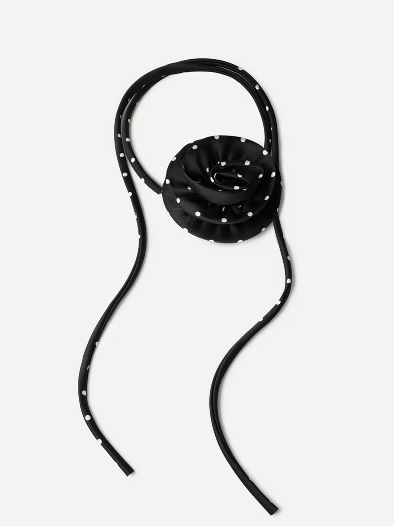 Rose Embrace Choker