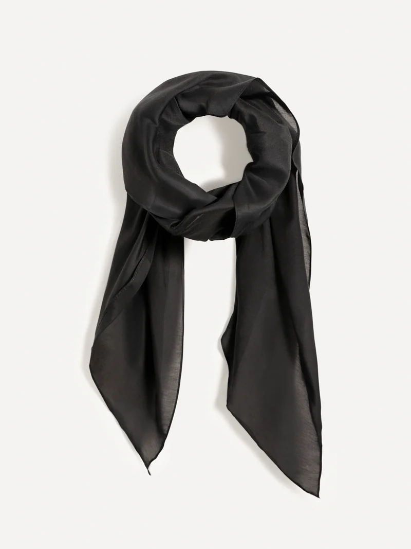 Pure Essence Black Schal