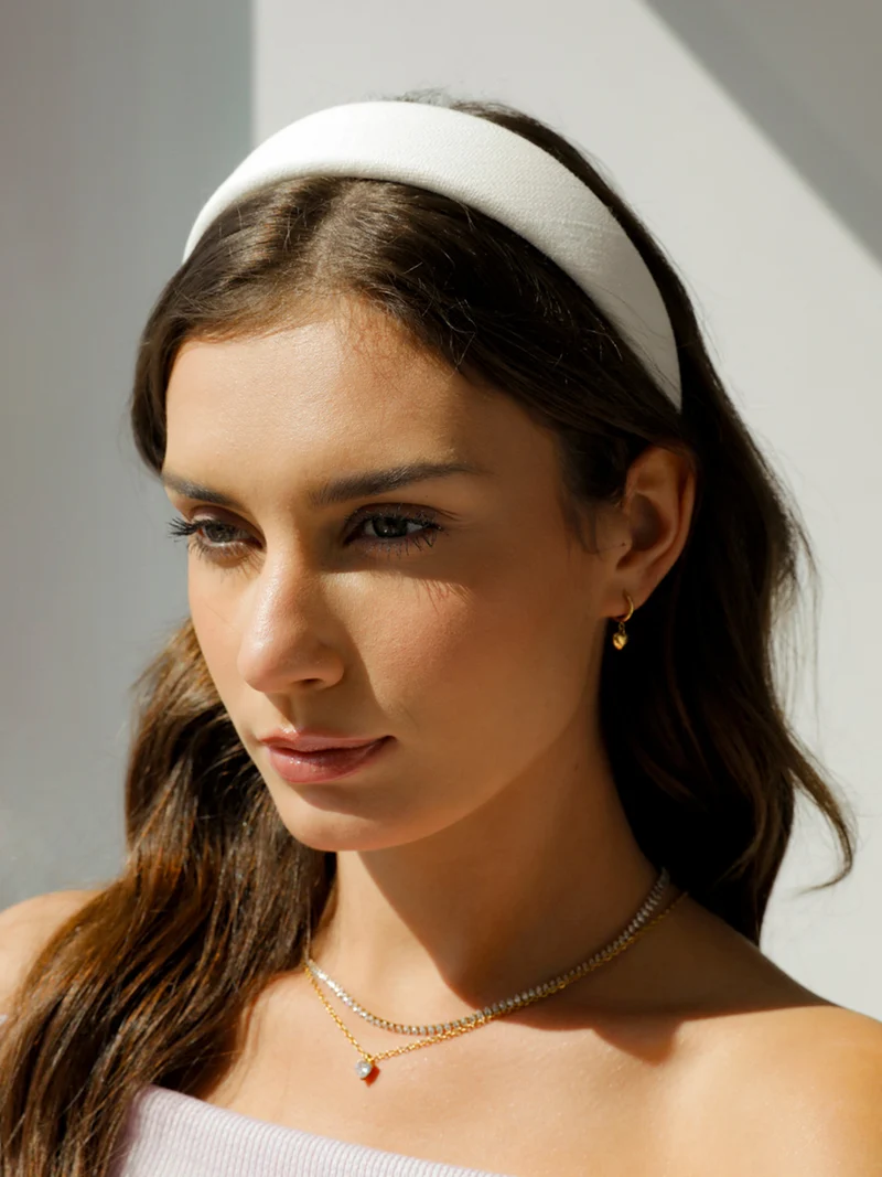 Elegant White Haarreif