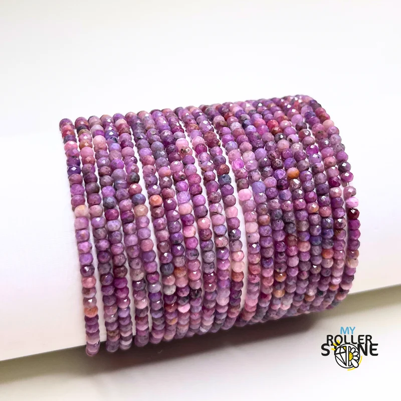 Facettiertes Rubin- und Saphirarmband