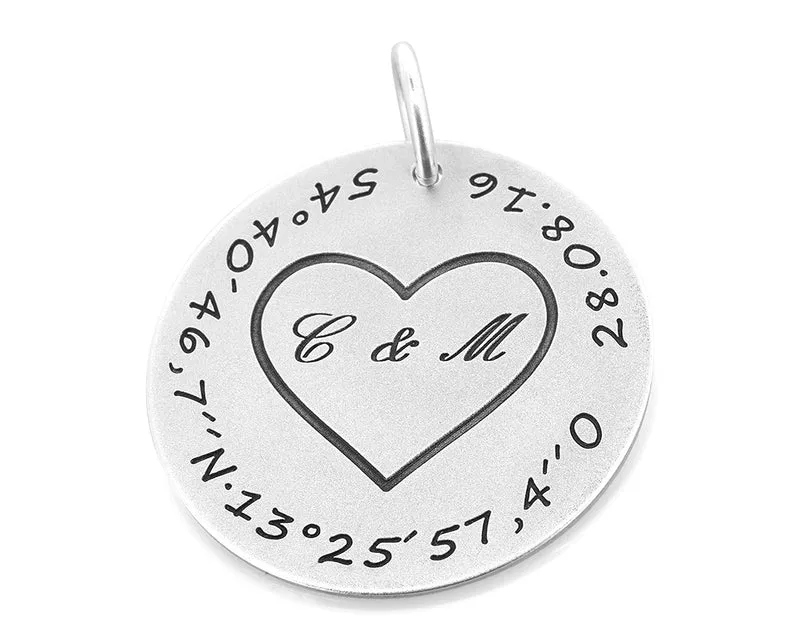 NAMENSANHÄNGER, PLÄTTCHEN MIT NAMEN, kOORDINATEN, HOCHZEIT GESCHENK