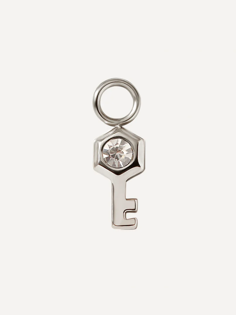 9,5x5mm Secret Key Ohrring-Charm