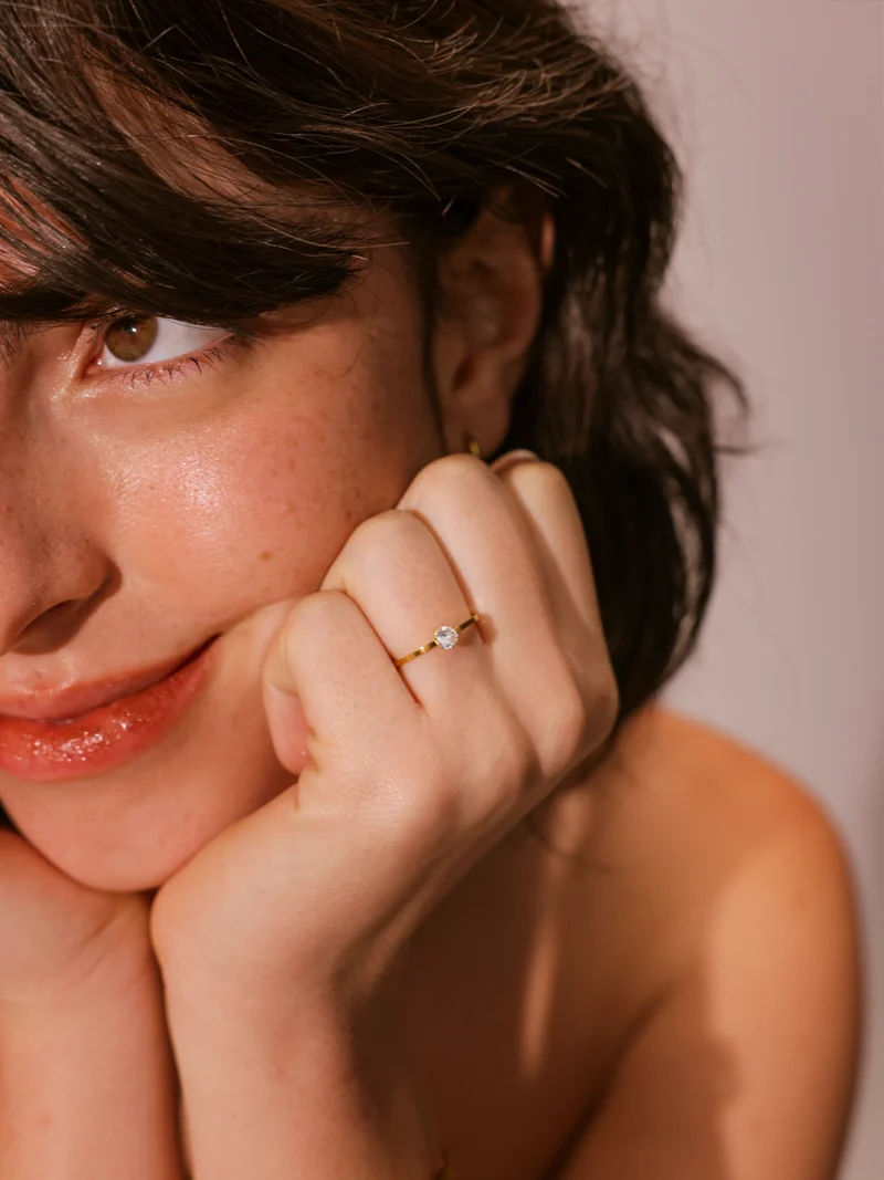 Precious Glow Ring