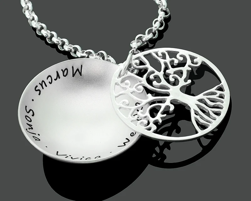 NAMENSKETTE MIT LEBENSBAUM, FAMILIENKETTE GRAVUR, MEDAILLON SILBERSCHMUCK