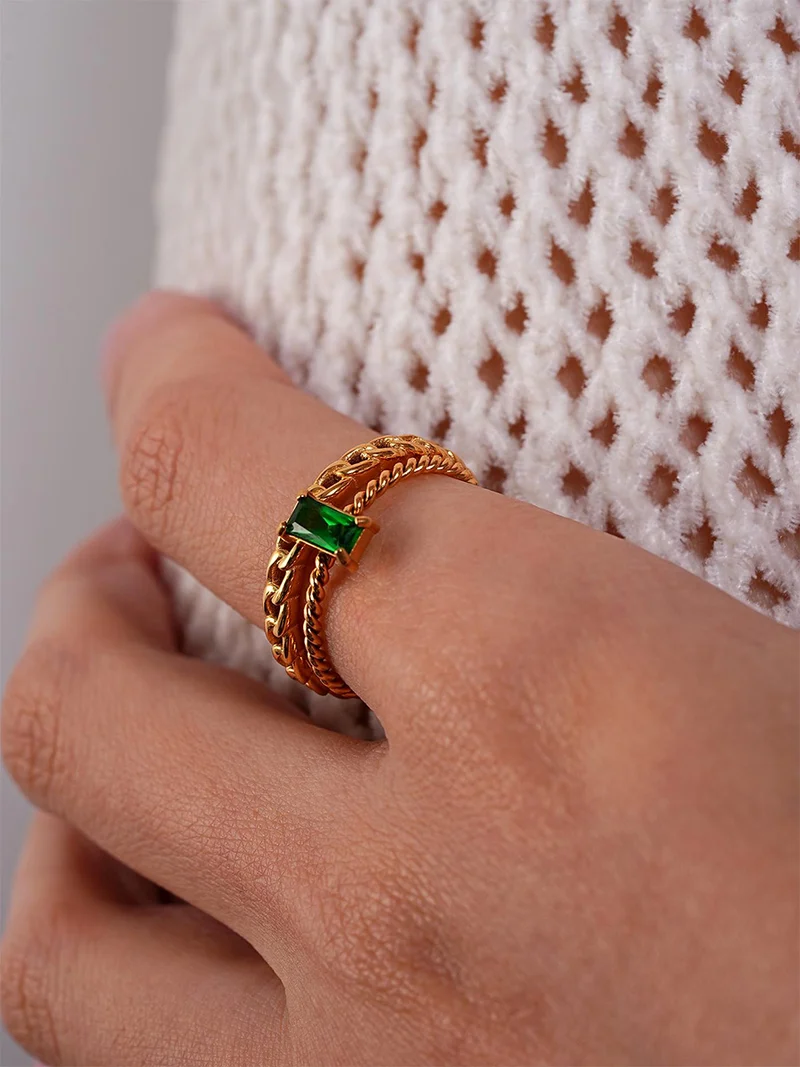 Green Precious Twist Ring