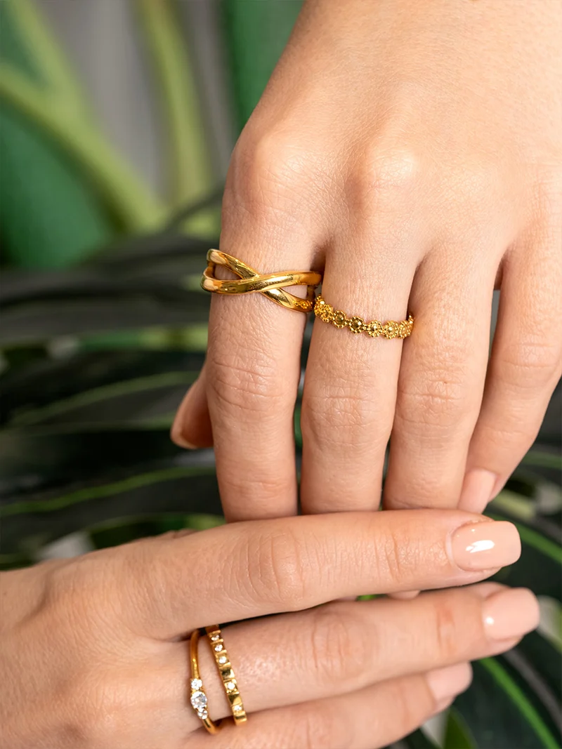 Crossing Path Ring