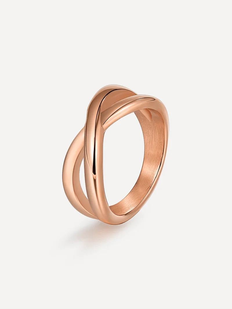 Crossing Path Ring
