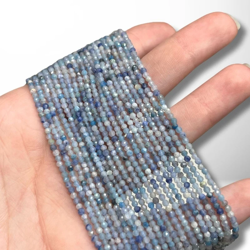 Facettierte Perle aus Trolleit