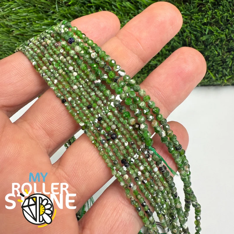Facettierte Perle aus Diopsid