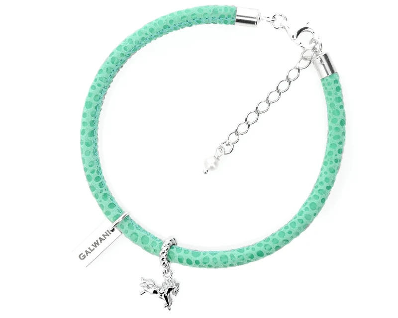 ARMBAND MIT PFERD, LEDERARMBAND MIT PFERDCHEN, SILBERSCHMUCK PFERDE, MINZE