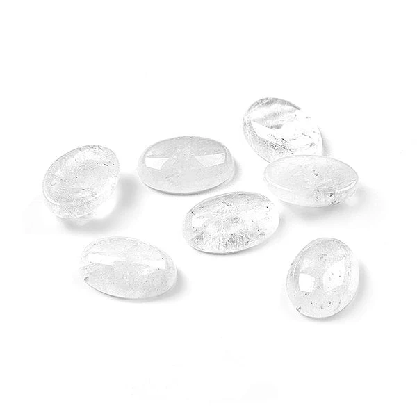 Ovaler Bergkristall-Cabochon