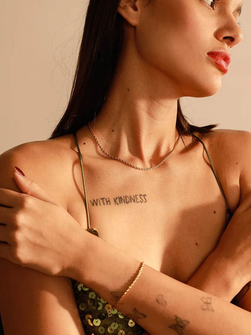 DELICATE DNA ARMBAND
