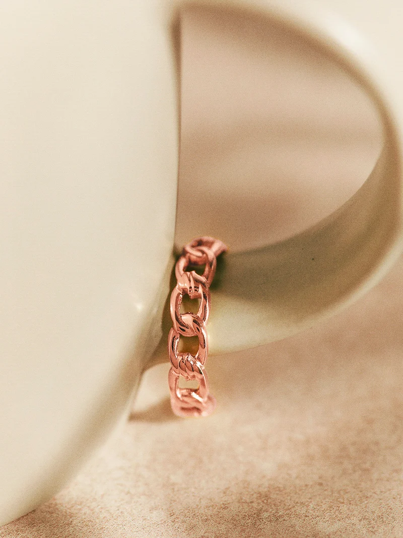 Twisted Knot Ring