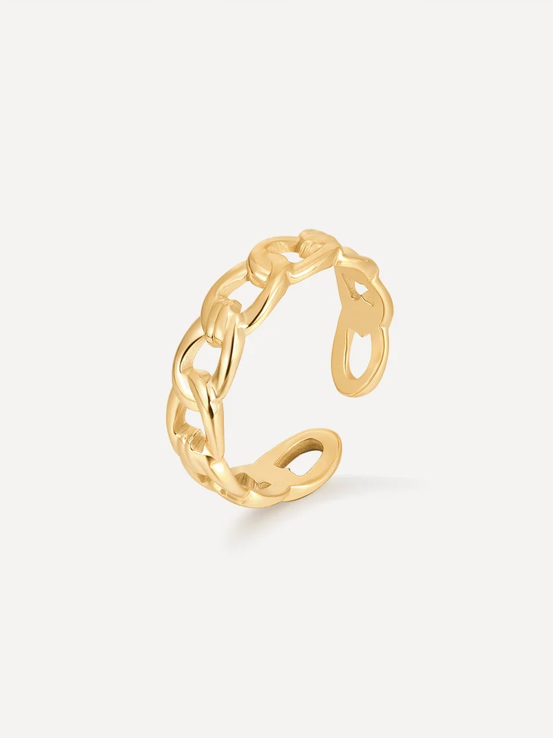 Twisted Knot Ring