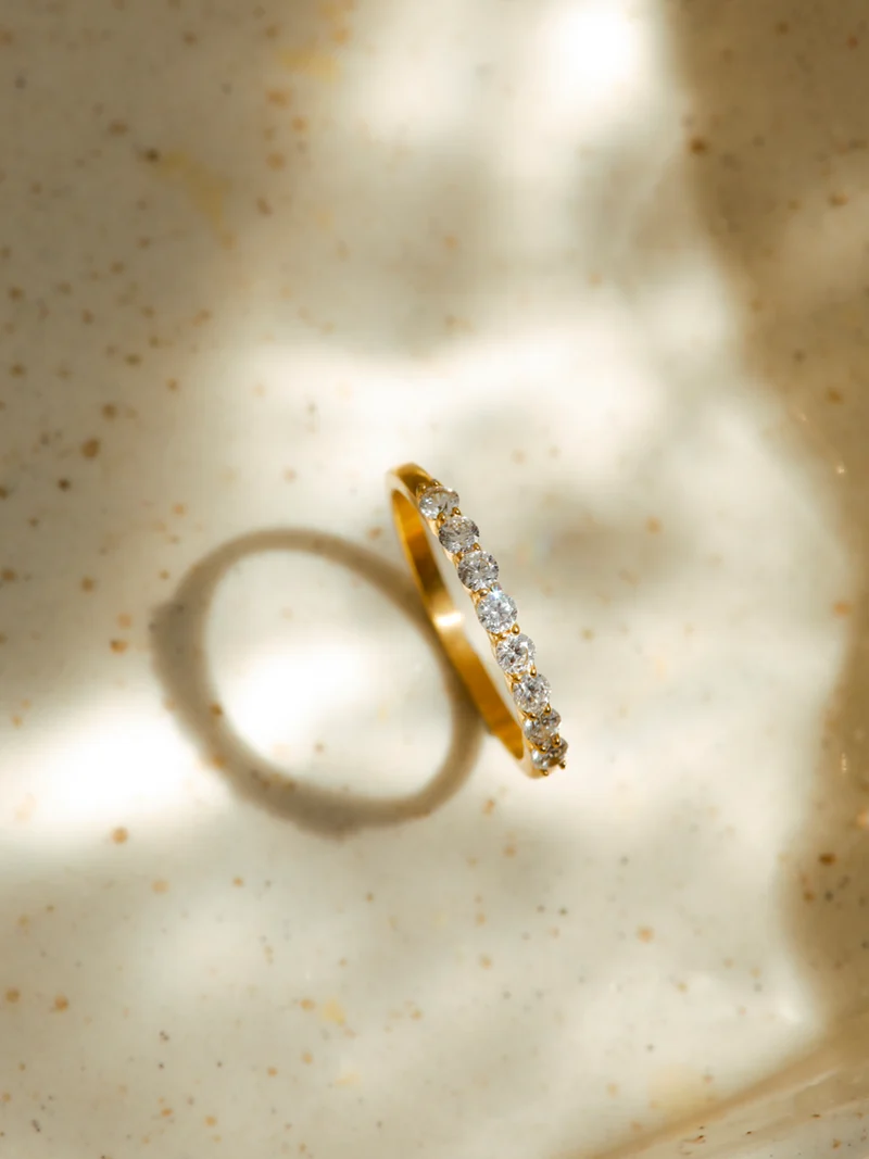 Half Shine Ring
