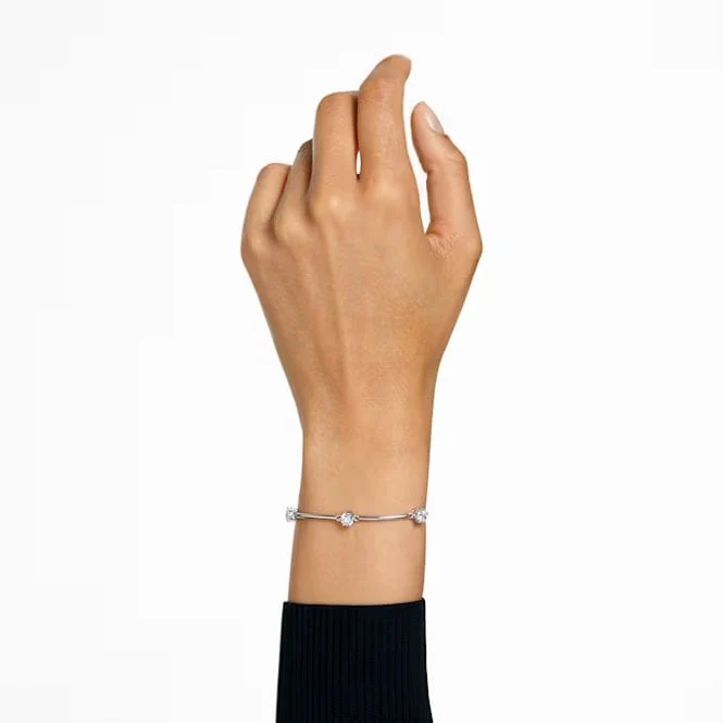 Constella Bangle with Round-Cut White Crystal in Rhodium Silver
