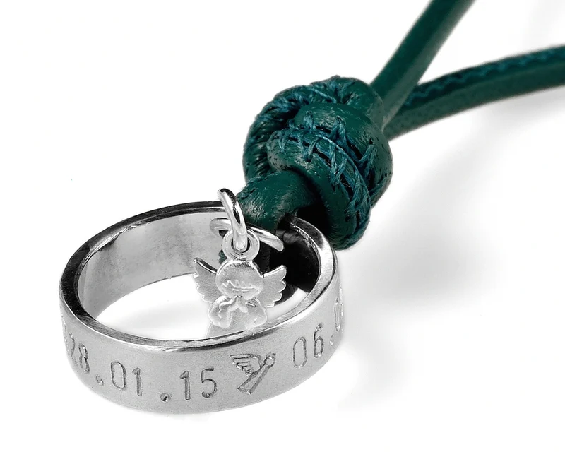 TAUFKETTE MIT GRAVUR, TAUFSCHMUCK SILBER, TAUFRING MIT NAMEN