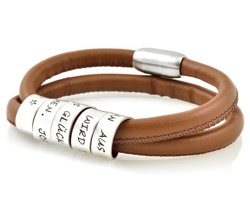 Männerarmband aus Leder mit 925 Silber Anhänger mit Gravur