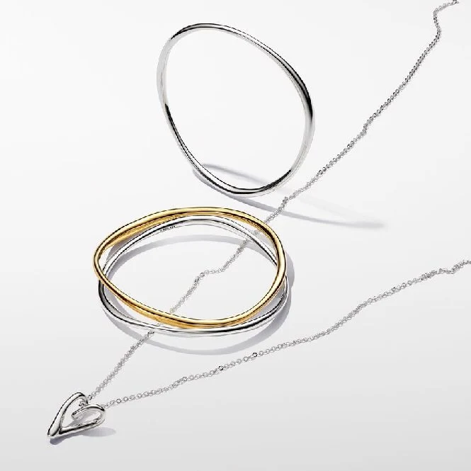 Organically Shaped Bangle, 17cm