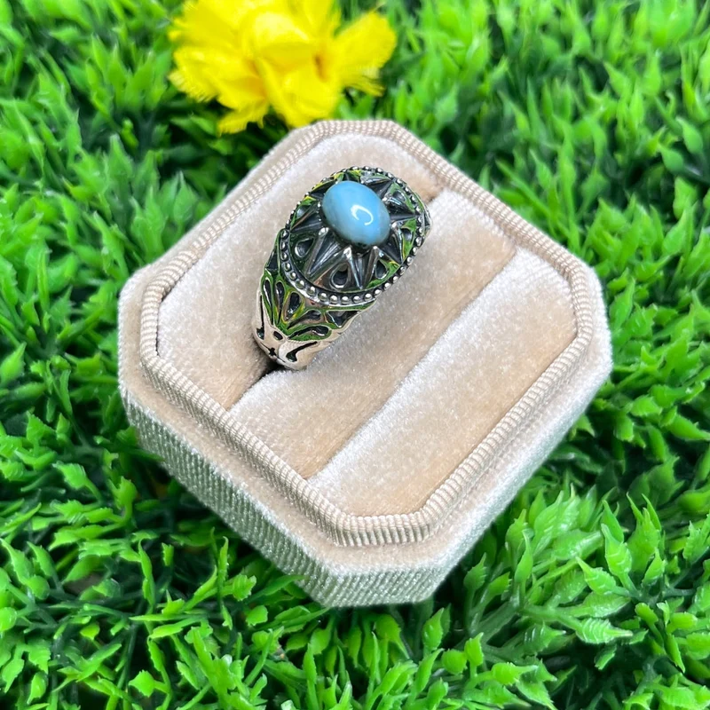 Silberner Larimar-Stern-Siegelring Nr. 4