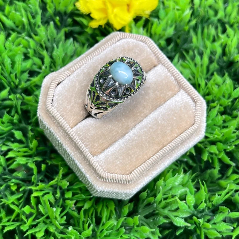 Silberner Larimar-Stern-Siegelring Nr. 8