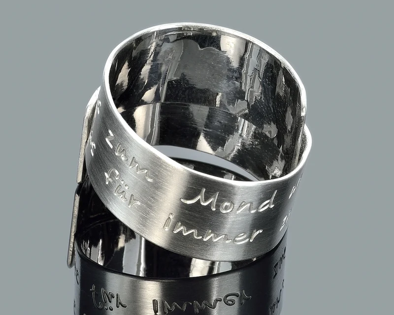 SILBERRING MIT GRAVUR, DESIGNER RING, EHERINGE