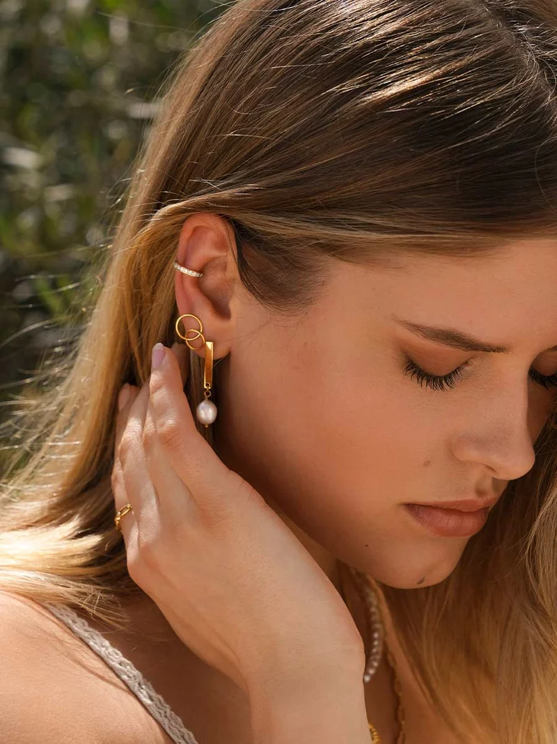 Clear Shine Earcuff