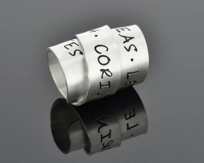SCHMUCK MIT GRAVUR, ANHÄNGER MIT NAMEN, NAMENSANHÄNGER, TAUFGESCHENK