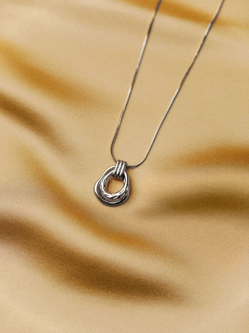 Serendipity Circle Kette