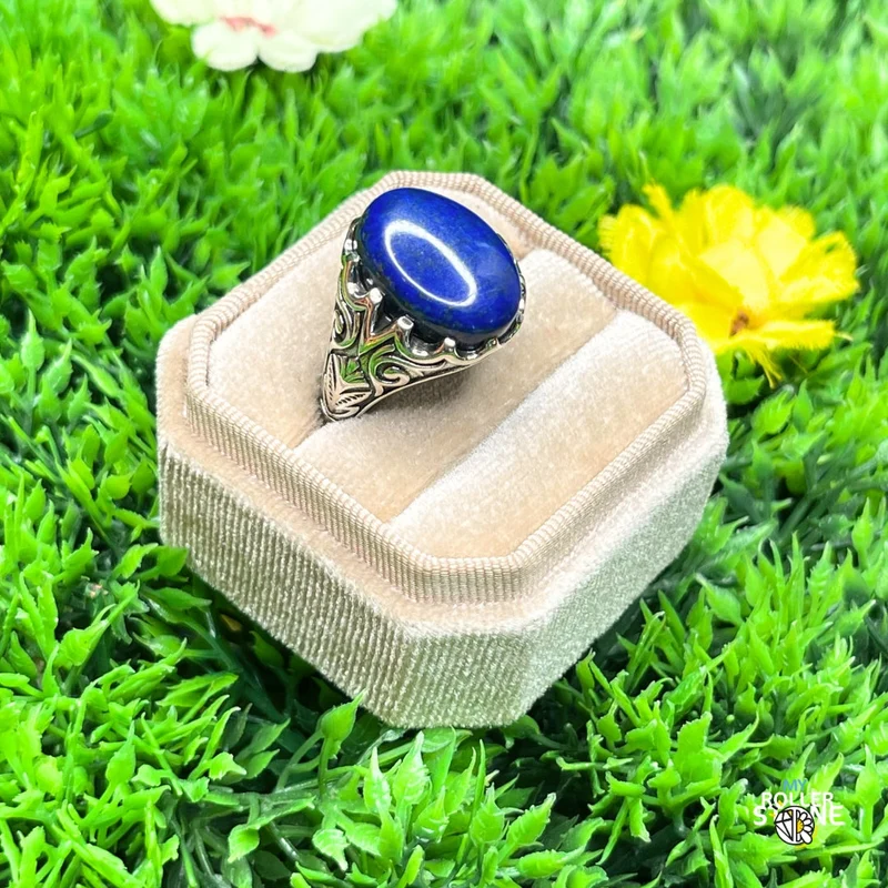 Silberner Lapislazuli-Pfau-Siegelring Nr. 2
