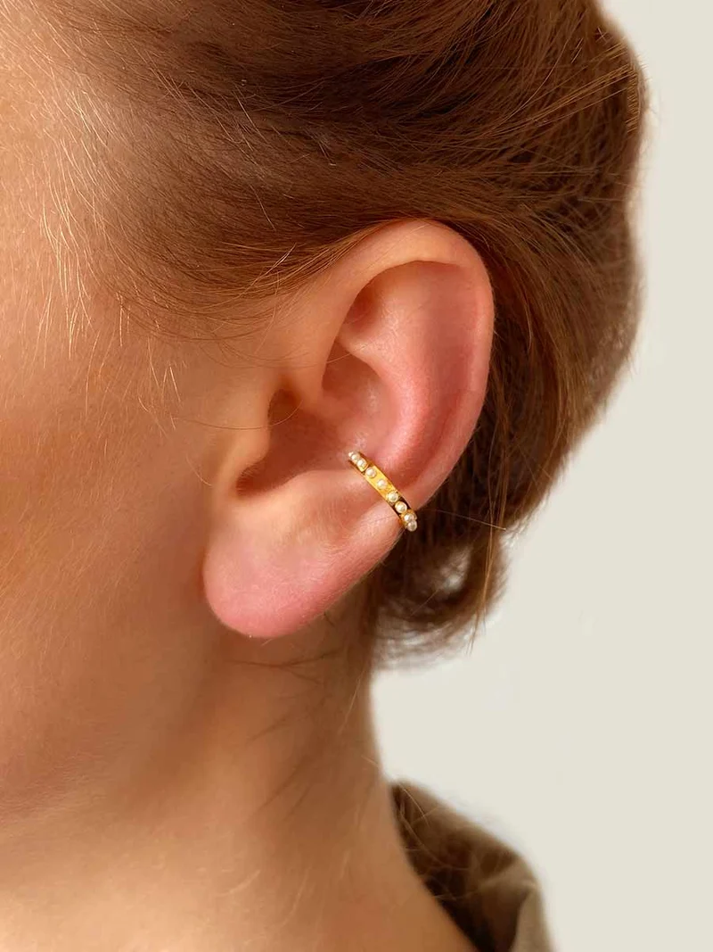 Calm Pearl EARCUFF